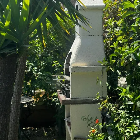 Libellula Villa *